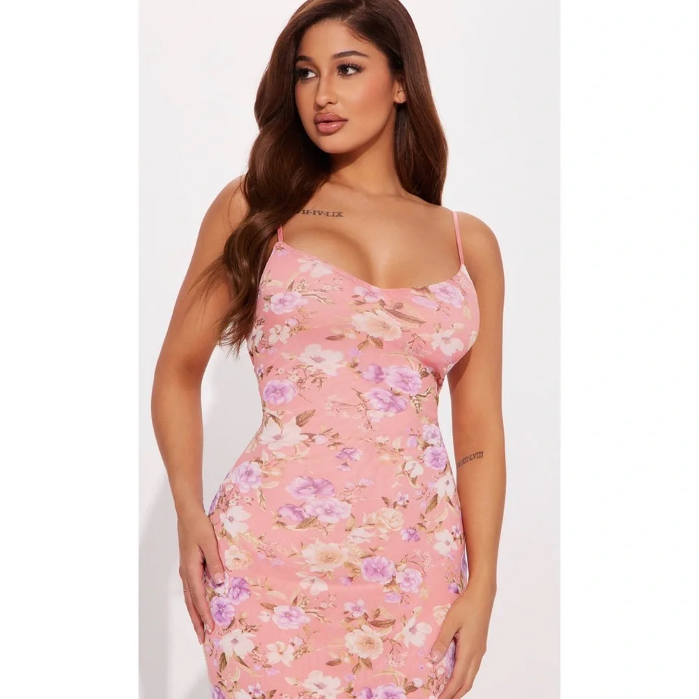 Pink floral print maxi dress - Picture 5 of 12